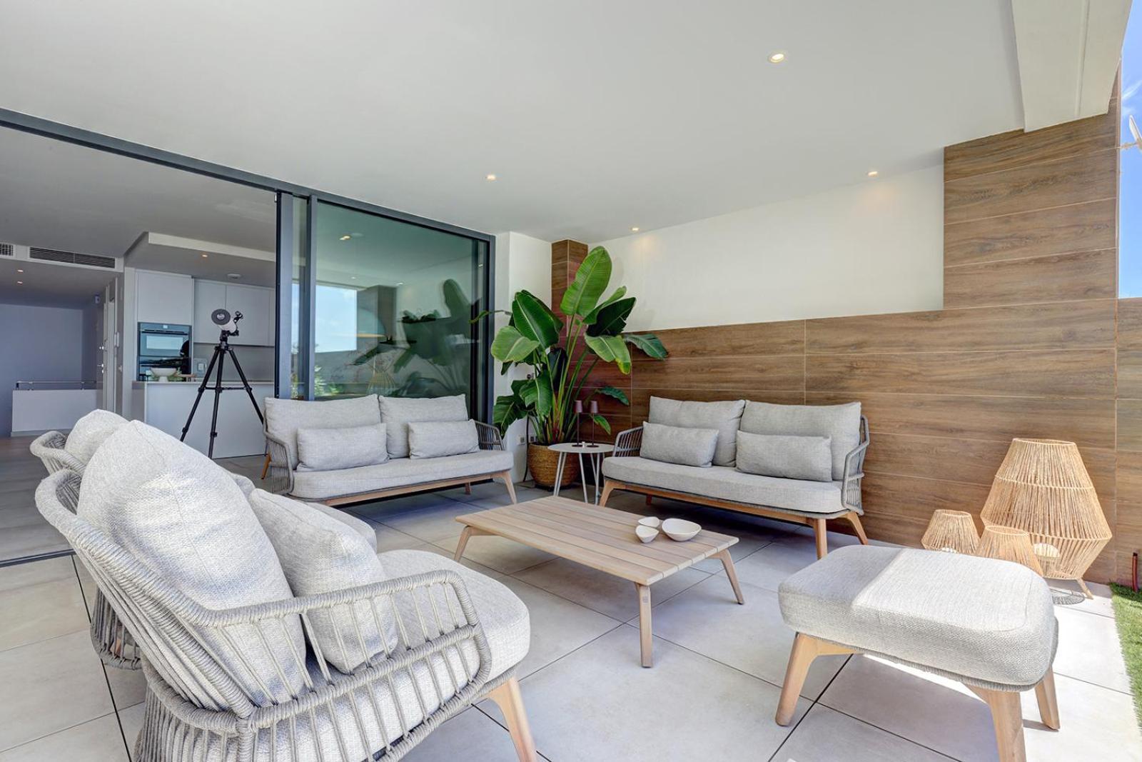 Apartment Luxurious Sea View In *