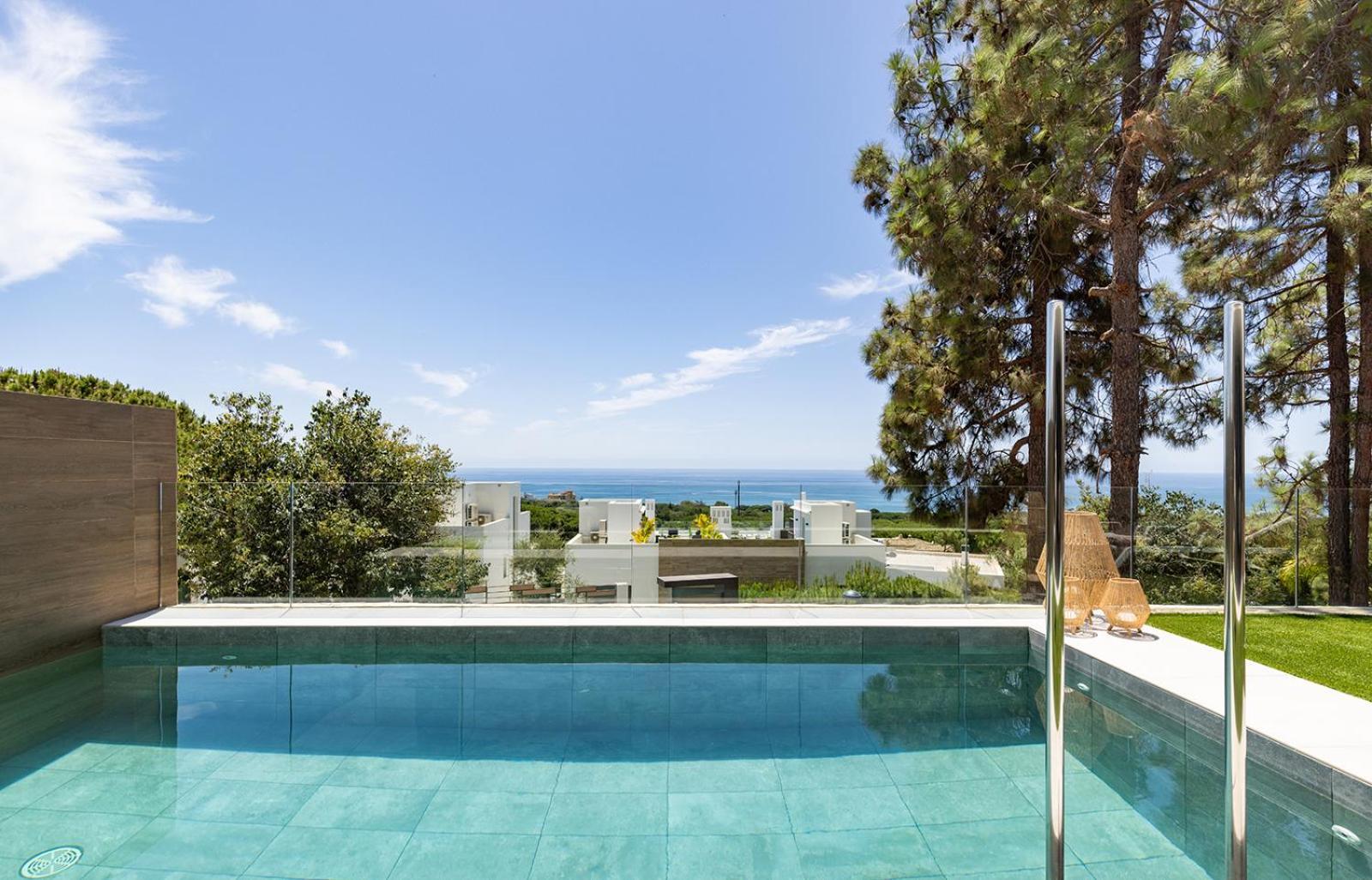 Luxurious Sea View In Apartment Marbella